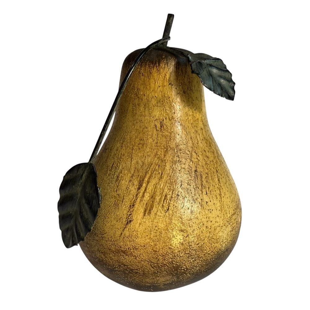 VTG Wooden Fruit Pear Metal Leaf Stem Rustic Home Decor Euro Country Cottagecore